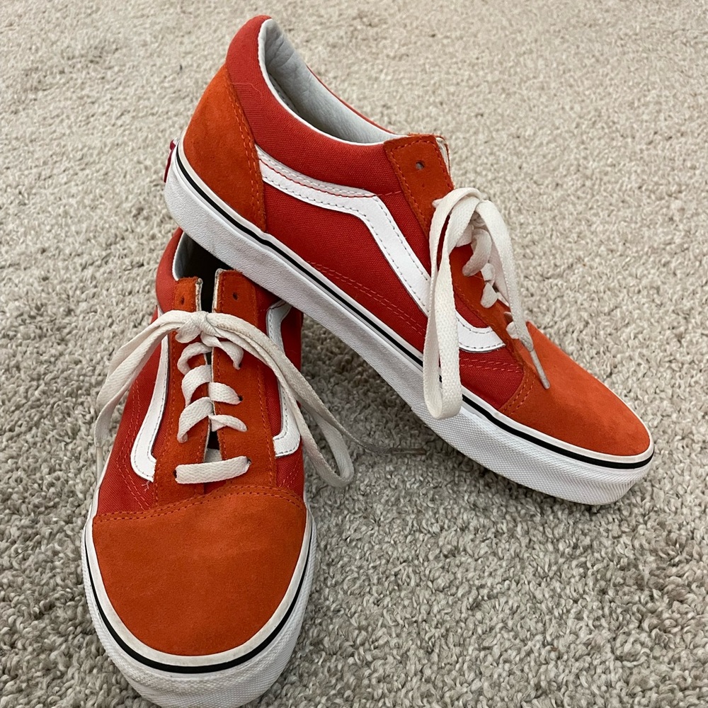 Orange, Old Skool Vans